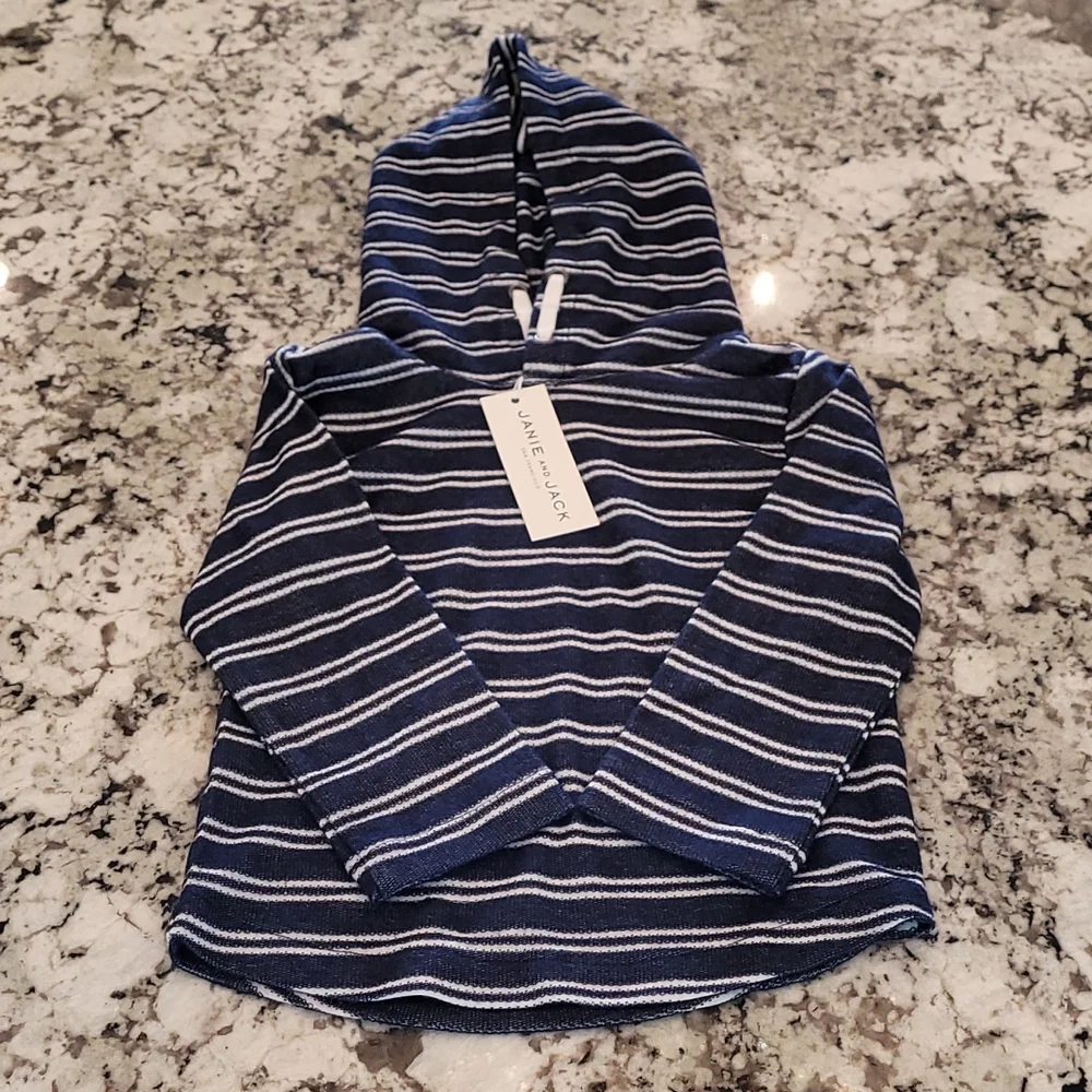 NWT JANIE AND JACK BOYS hooded shirt. Size 18to 24M navy blue and white - Picture 3 of 5